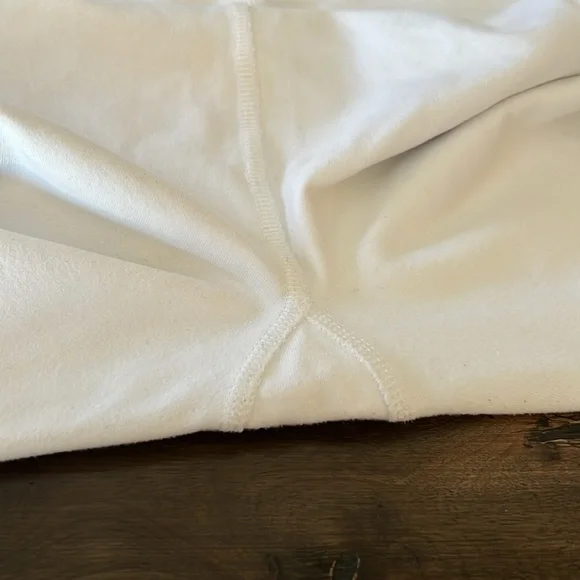 Alo yoga capri pants size M - Picture 5 of 7